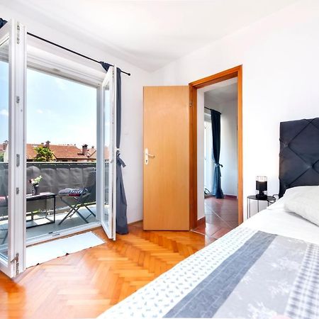 Apartment Biggy Rovinj Bagian luar foto