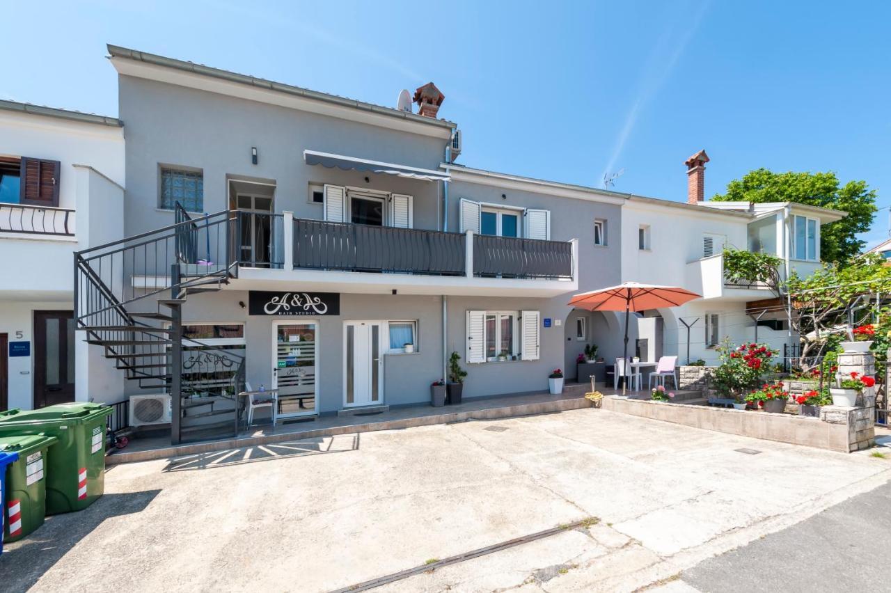 Apartment Biggy Rovinj Bagian luar foto