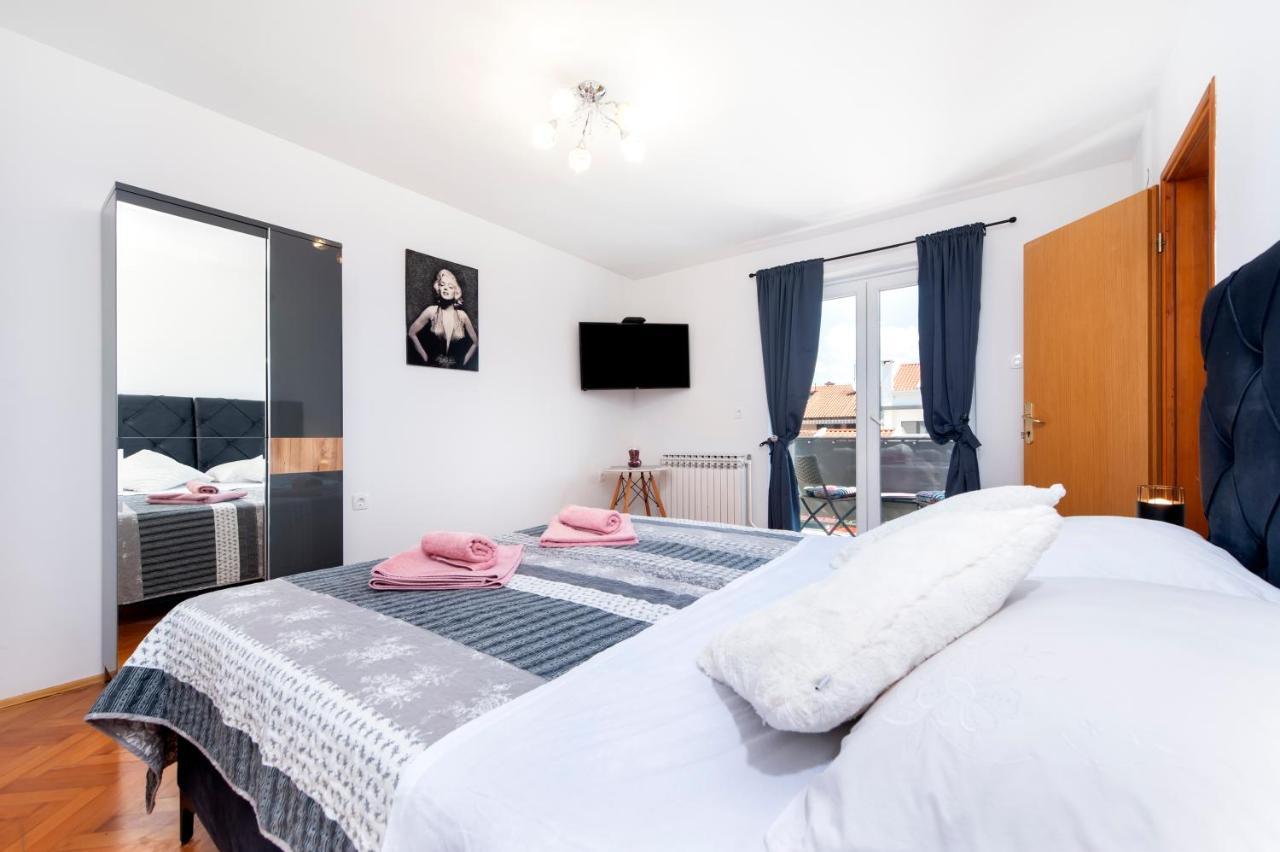 Apartment Biggy Rovinj Bagian luar foto