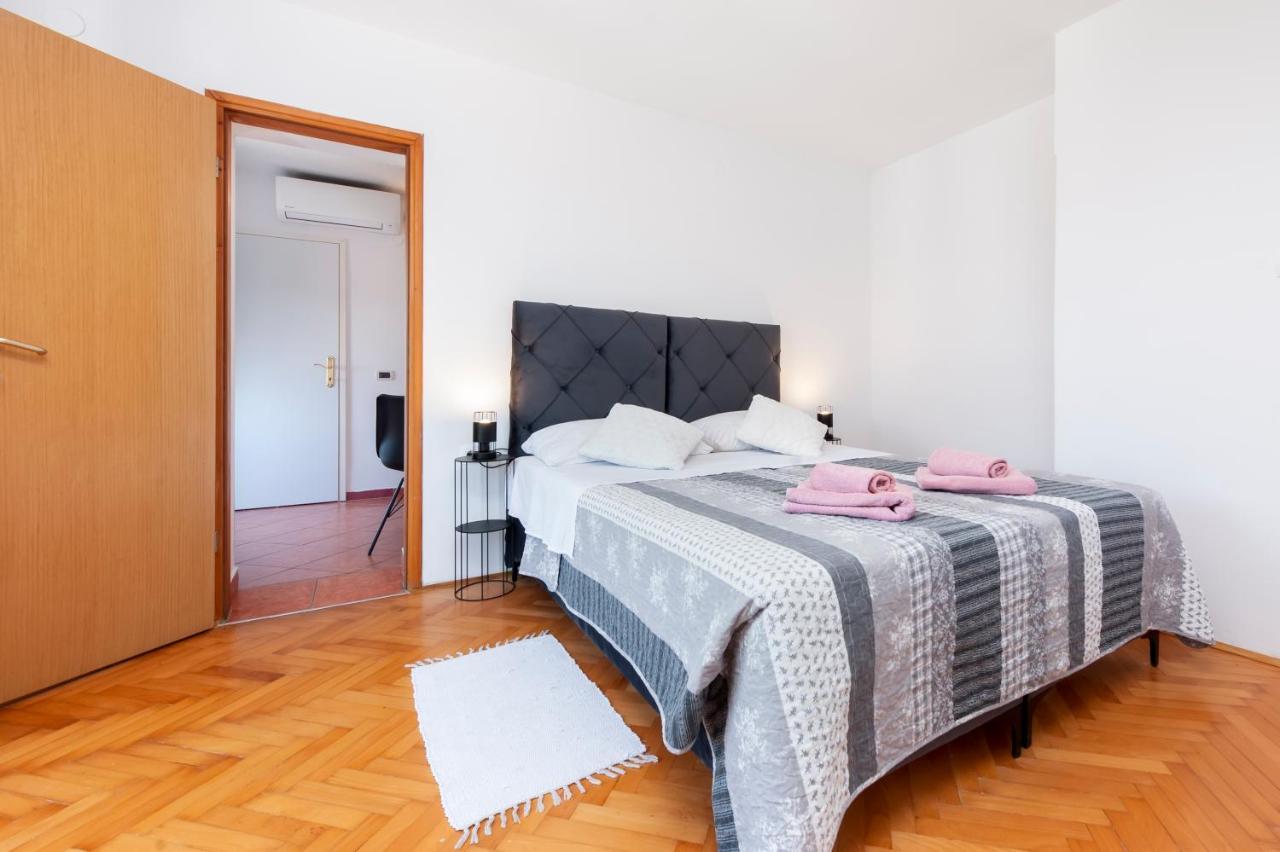 Apartment Biggy Rovinj Bagian luar foto